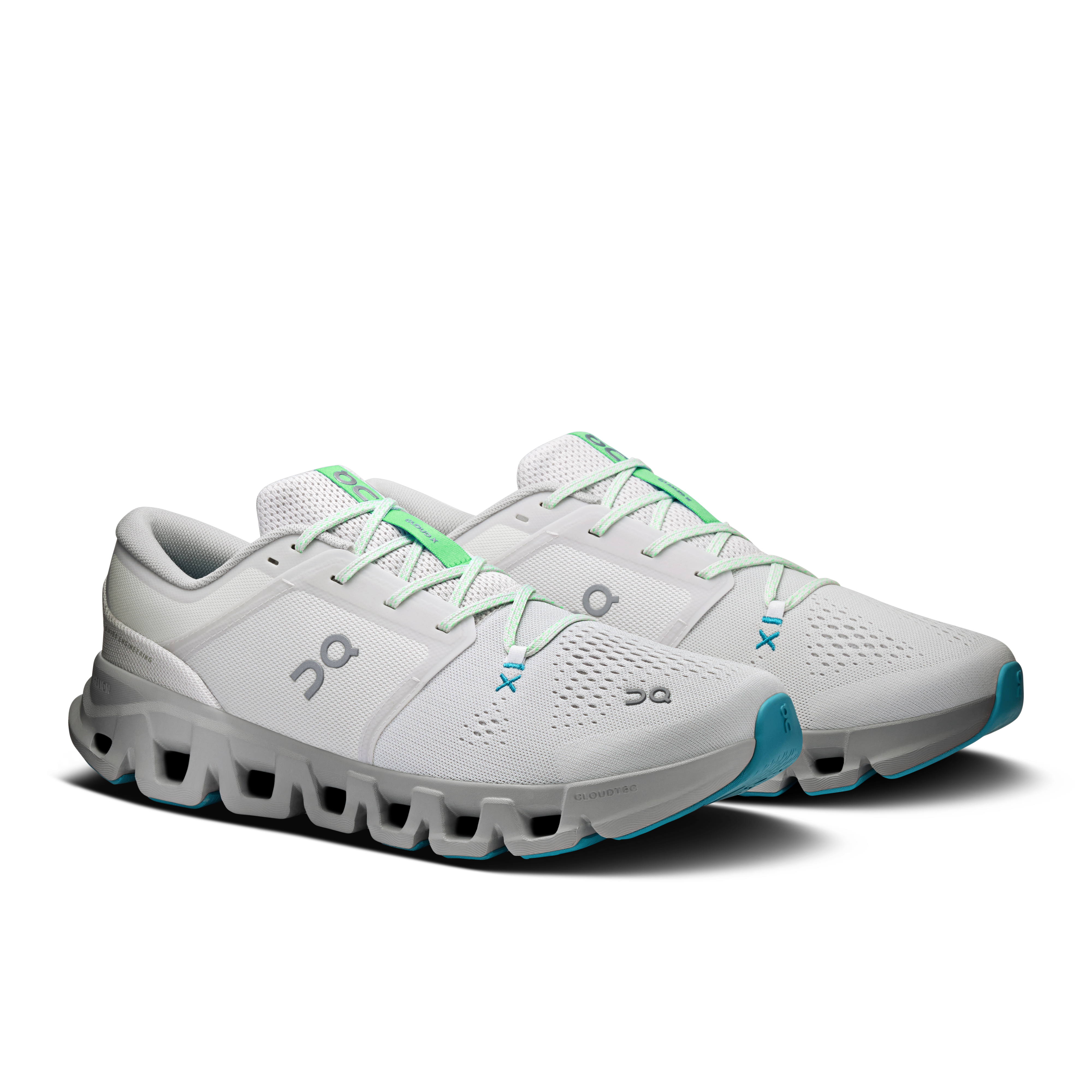 Cloud X 5 Frost | Alloy | Men's Footwear | On | 3MG30080714 Cloud X 5 Frost | Alloy | Men's Footwear | On | 3MG30080714