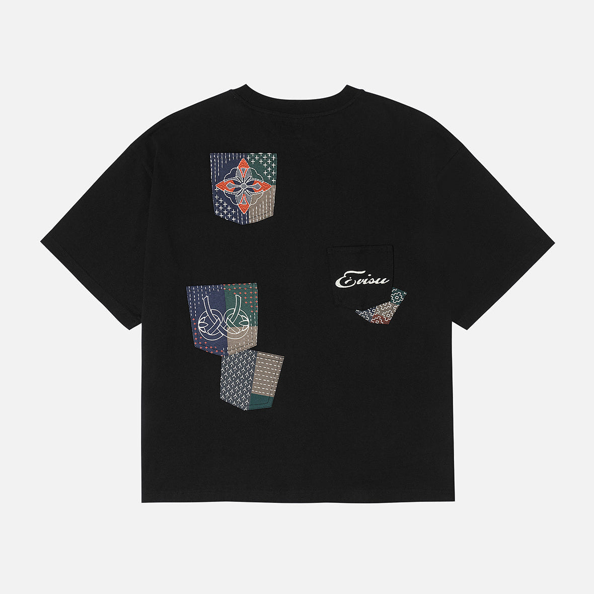 Multi-pocket Color Blocking Sashiko Loose Fit T-shirt BLACK | Men's Apparel | EVISU | 2EAHTM5TS1175LF CT-Black Multi-pocket Color Blocking Sashiko Loose Fit T-shirt BLACK | Men's Apparel | EVISU | 2EAHTM5TS1175LF CT-Black