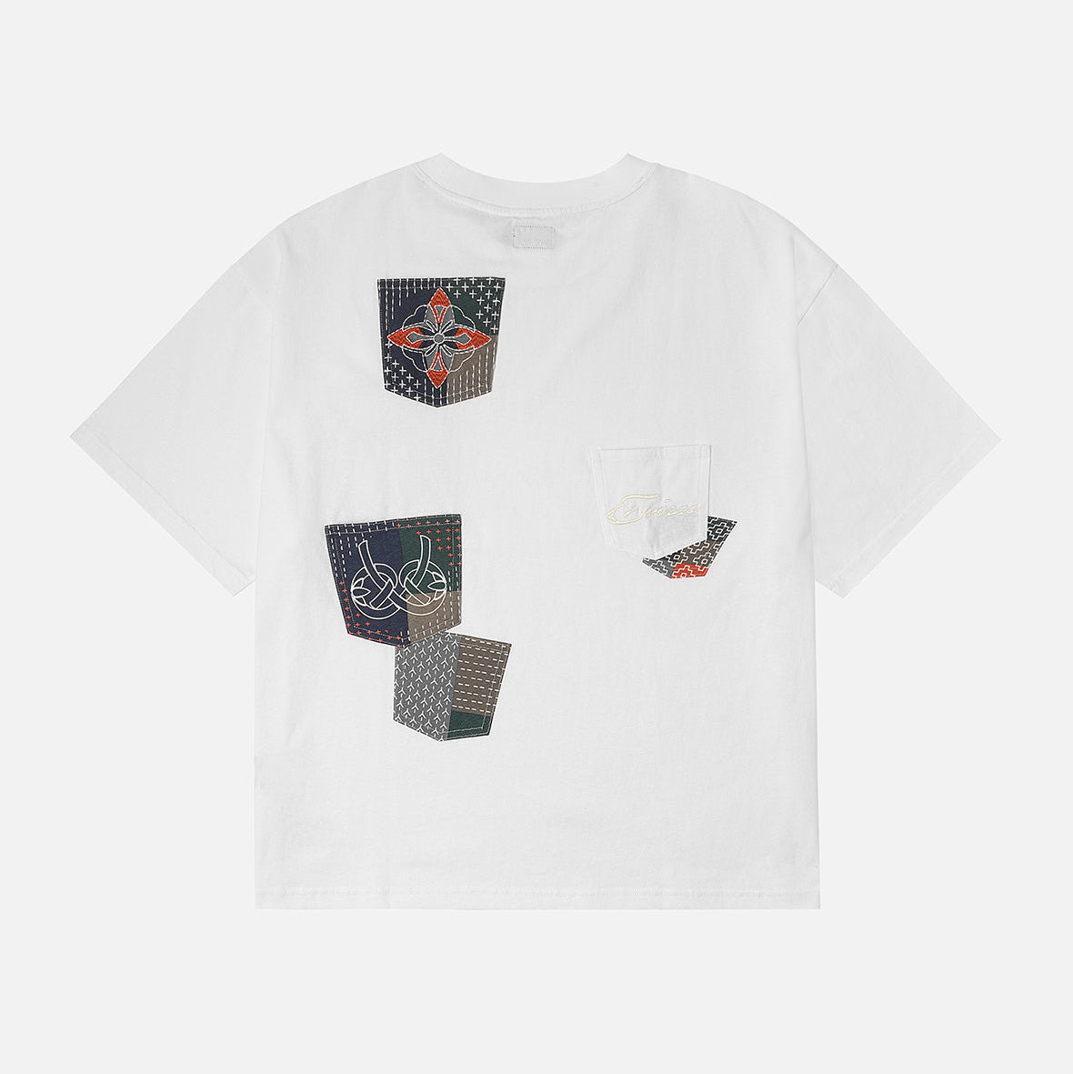 Multi-pocket Color Blocking Sashiko Loose Fit T-shirt WHITE | Men's Apparel | EVISU | 2EAHTM5TS1175LF CT-Off White Multi-pocket Color Blocking Sashiko Loose Fit T-shirt WHITE | Men's Apparel | EVISU | 2EAHTM5TS1175LF CT-Off White
