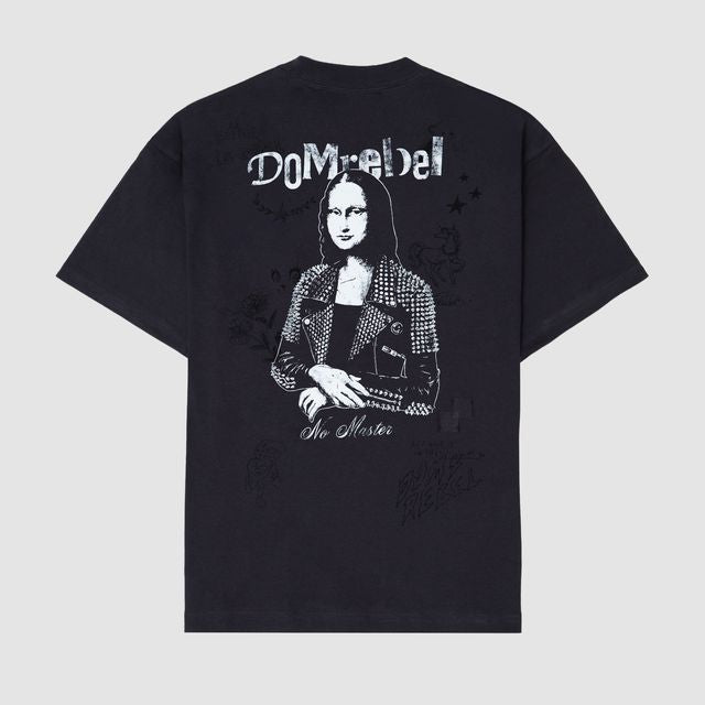 SHE IS HER - T-SHIRT OLD BLACK | Unisex Apparel | Domrebel | SHE IS HER - T-SHIRT OLD BLACK SHE IS HER - T-SHIRT OLD BLACK | Unisex Apparel | Domrebel | SHE IS HER - T-SHIRT OLD BLACK