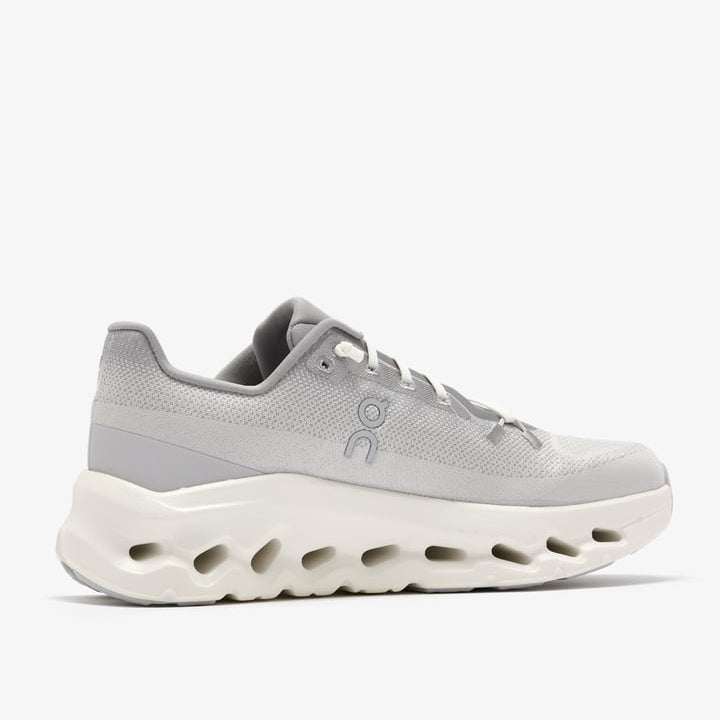 Cloud tilt Alloy | Silver W | Women's Footwear | On | 3WE10053343 Cloud tilt Alloy | Silver W | Women's Footwear | On | 3WE10053343