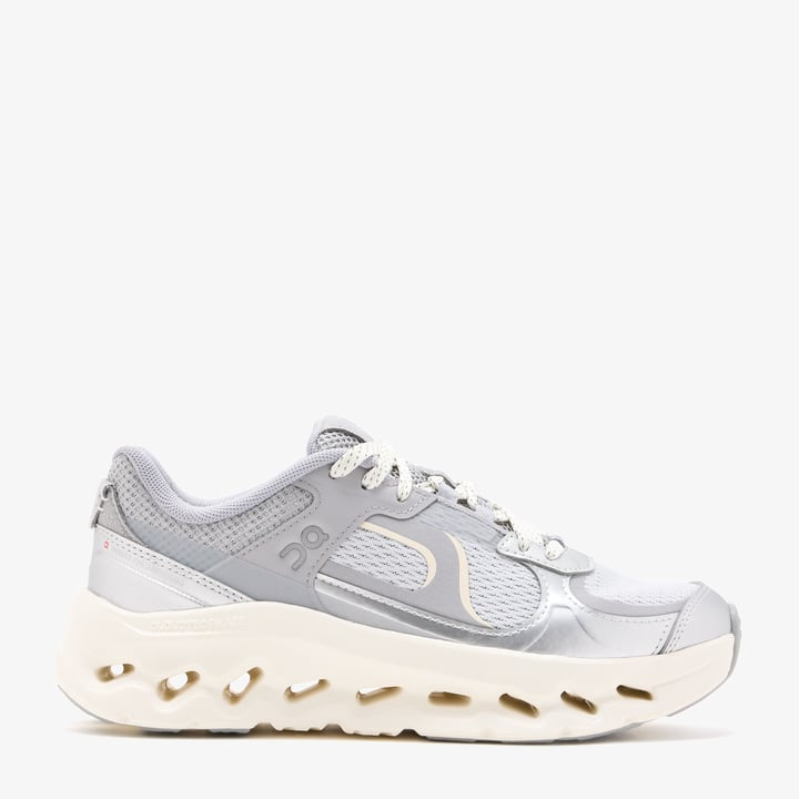 Cloudtilt Arc Alloy | Ivory | Women's Footwear | On | 3WG30313228 Cloudtilt Arc Alloy | Ivory | Women's Footwear | On | 3WG30313228