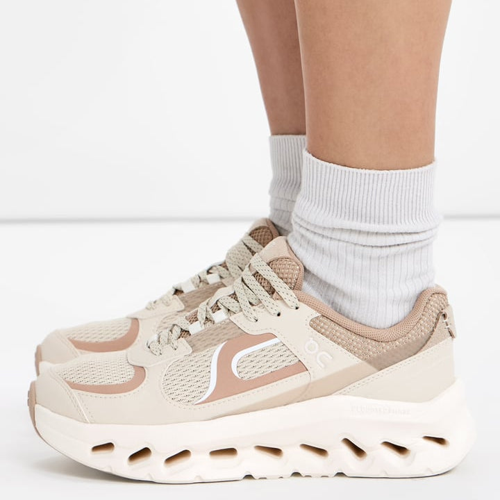 Cloud tilt Arc Grain | Ivory | Women's Footwear | On | 3WG30315224 Cloud tilt Arc Grain | Ivory | Women's Footwear | On | 3WG30315224