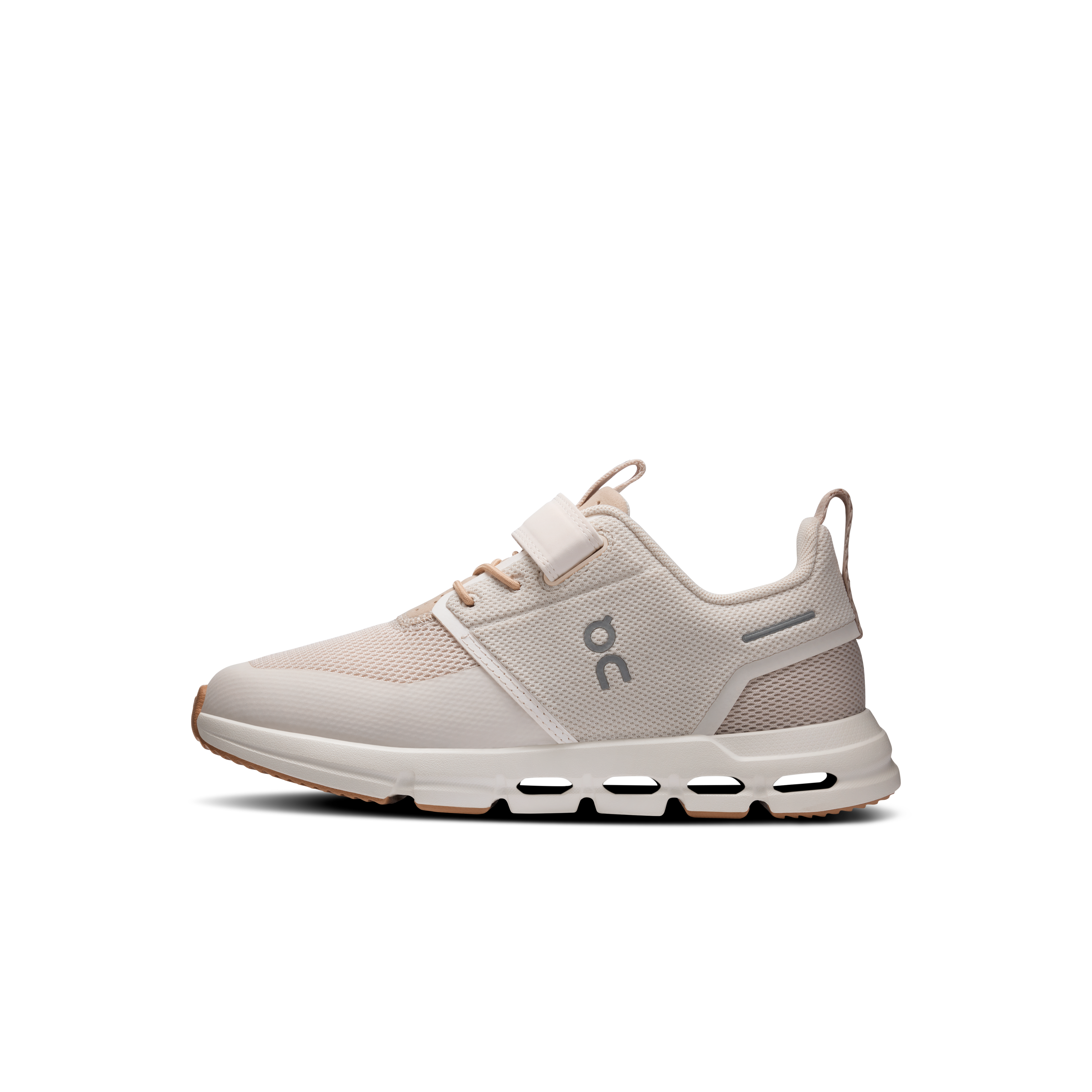 Cloud Play Dew | Lark | Kids Footwear | On | Cloud Play Dew | Lark Cloud Play Dew | Lark | Kids Footwear | On | Cloud Play Dew | Lark