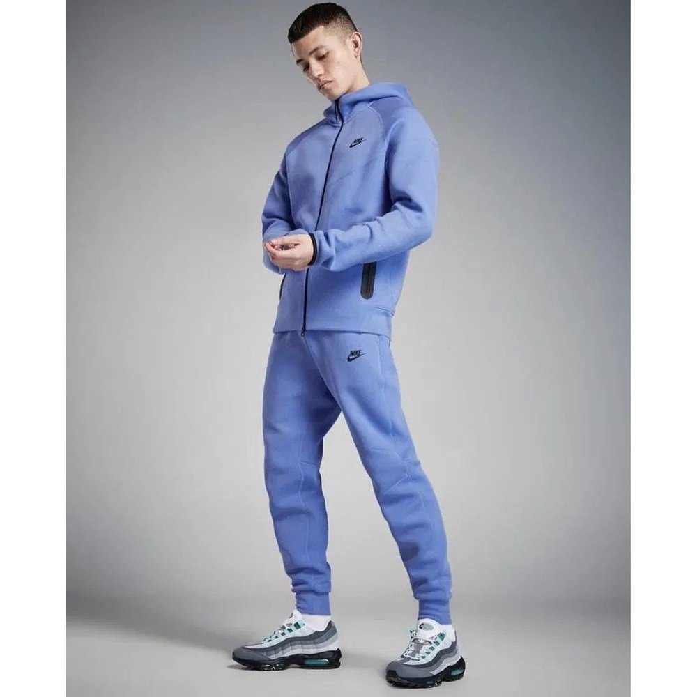 Nike Sportswear Tech Fleece Men's Joggers – SolesStoleMySoul