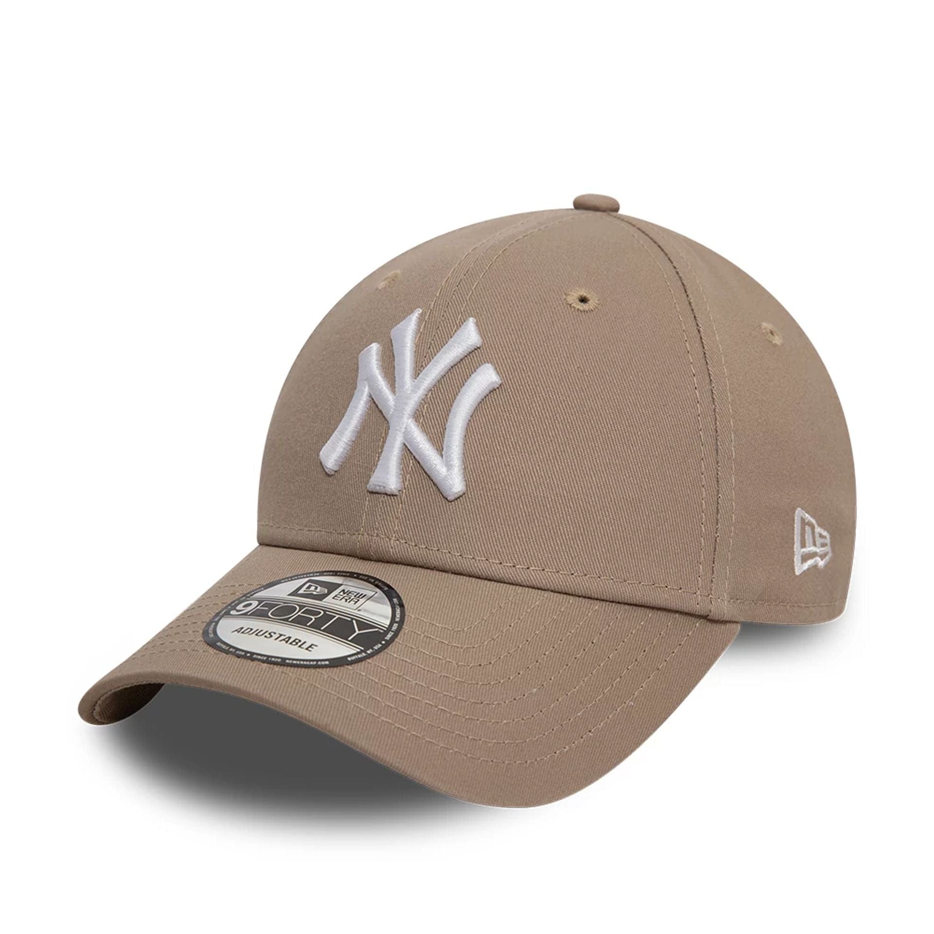 New York Yankees League Essential Pastel Brown 9FORTY Adjustable Cap | Accessories | NEW ERA | 60471457 New York Yankees League Essential Pastel Brown 9FORTY Adjustable Cap | Accessories | NEW ERA | 60471457