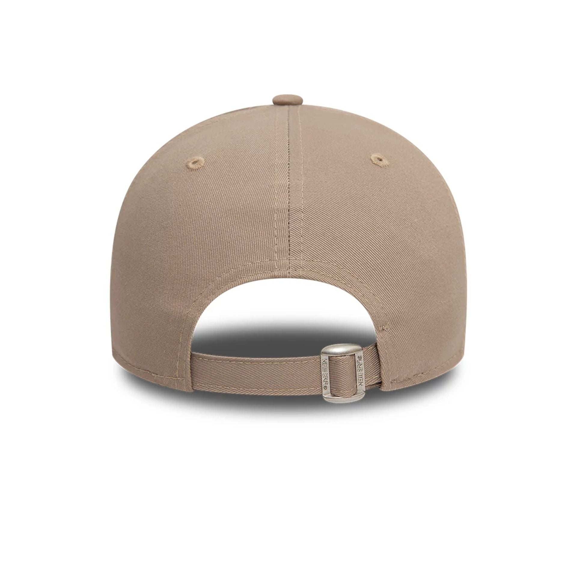 New York Yankees League Essential Pastel Brown 9FORTY Adjustable Cap | Accessories | NEW ERA | 60471457 New York Yankees League Essential Pastel Brown 9FORTY Adjustable Cap | Accessories | NEW ERA | 60471457
