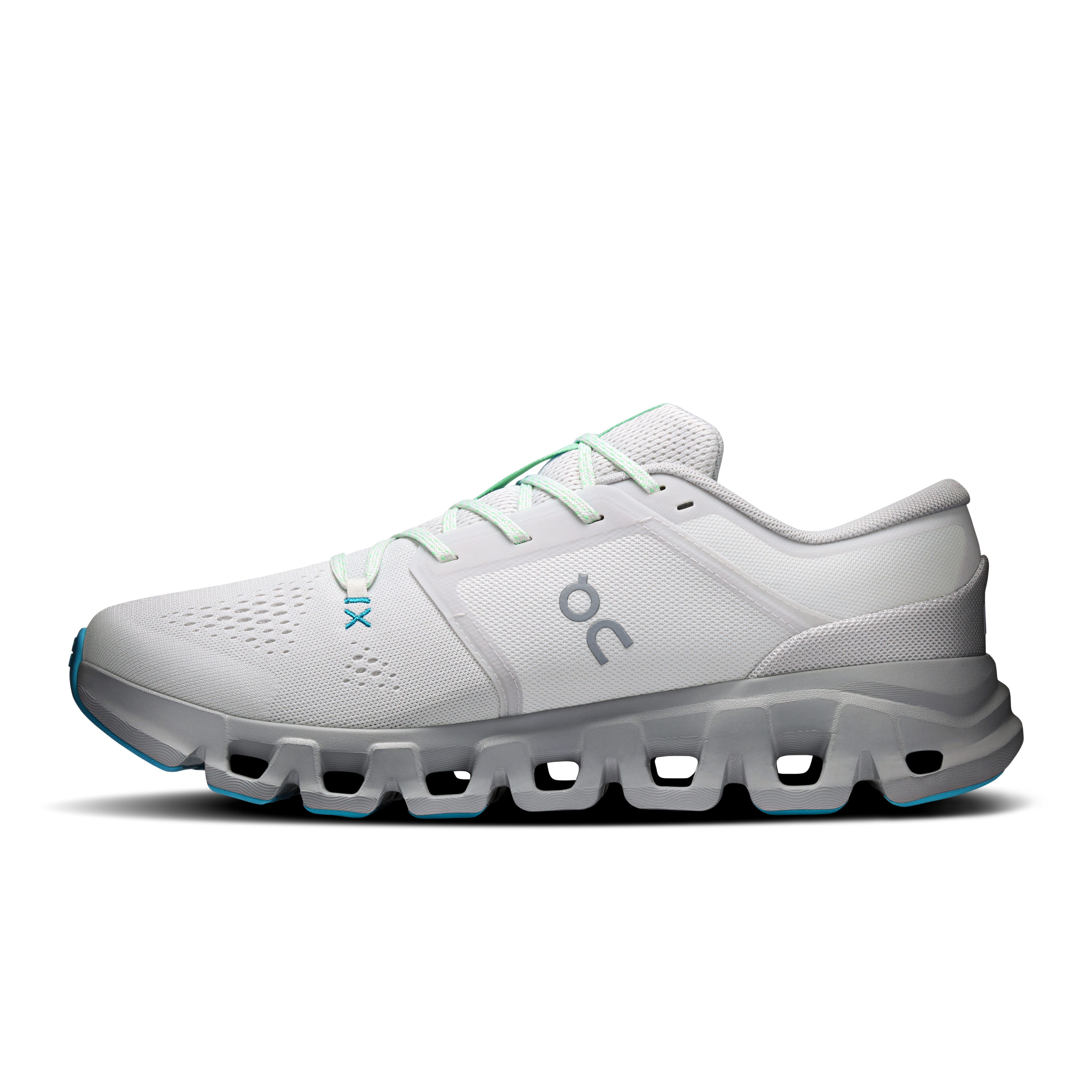 Cloud X 5 Frost | Alloy | Men's Footwear | On | 3MG30080714 Cloud X 5 Frost | Alloy | Men's Footwear | On | 3MG30080714
