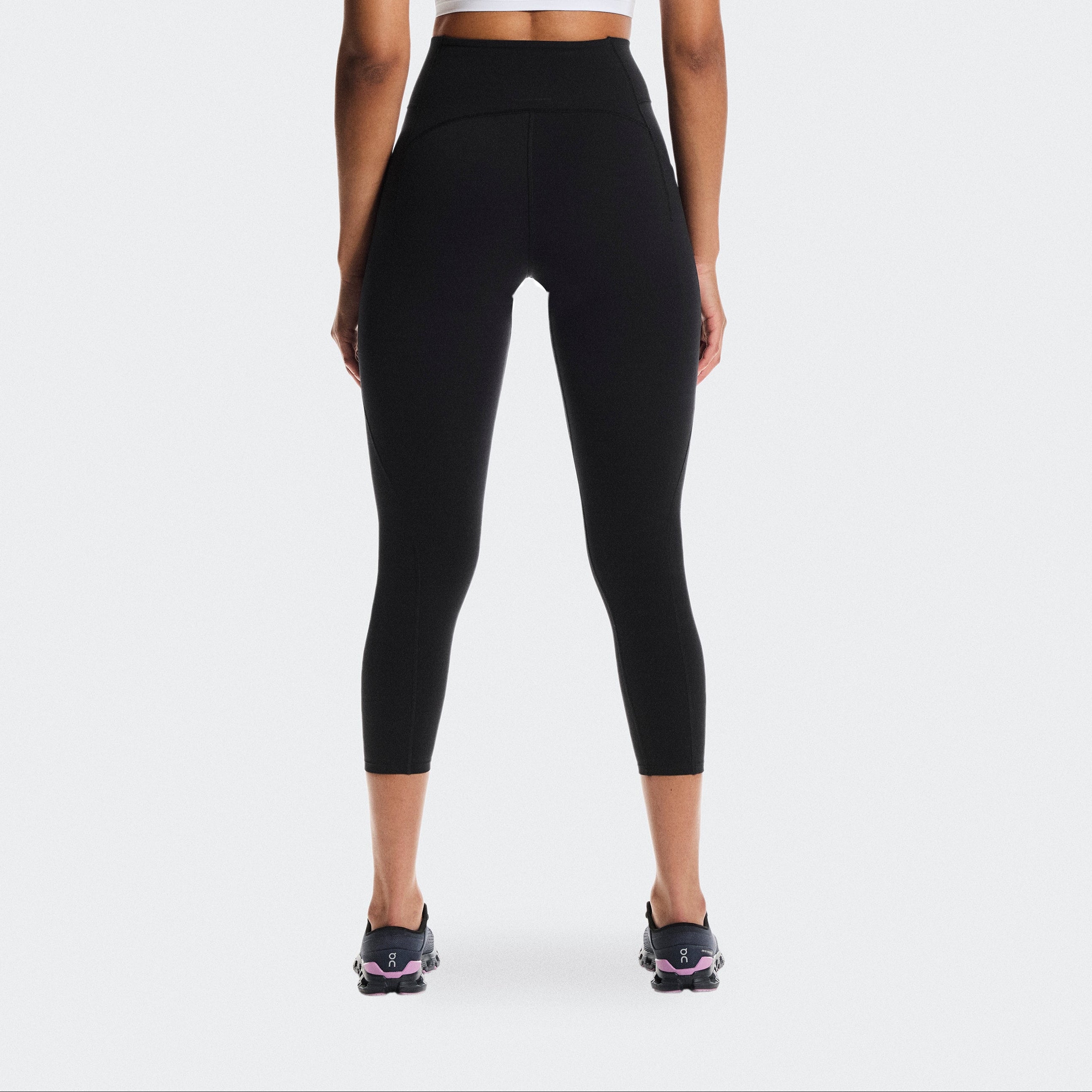 Studio Tights 7/8 2 W Black | Women's Apparel | On | Studio Tights 7/8 2 W Black Studio Tights 7/8 2 W Black | Women's Apparel | On | Studio Tights 7/8 2 W Black