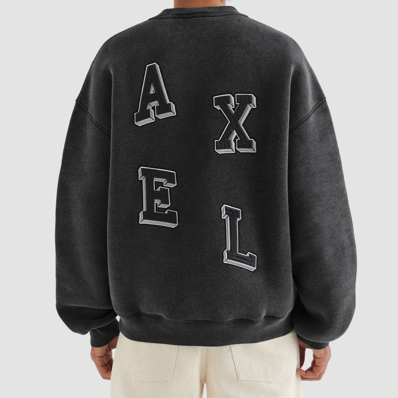 Typo Sweatshirt Black | Unisex Apparel | AXEL ARIGATO | A1168001 Typo Sweatshirt Black | Unisex Apparel | AXEL ARIGATO | A1168001