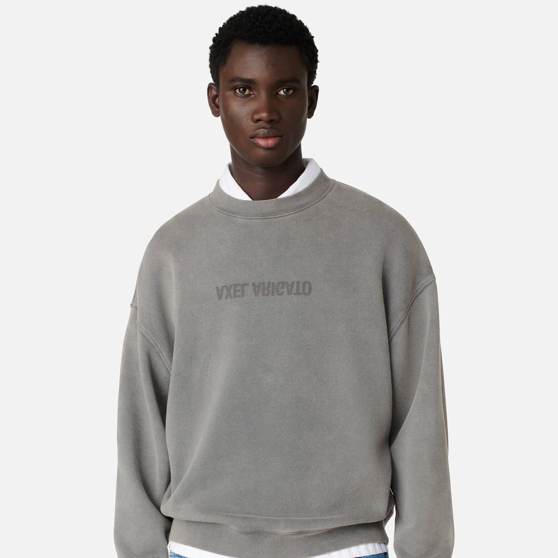 Distort Washed Sweatshirt Steel Grey | Men's Apparel | AXEL ARIGATO | A3122001 Distort Washed Sweatshirt Steel Grey | Men's Apparel | AXEL ARIGATO | A3122001