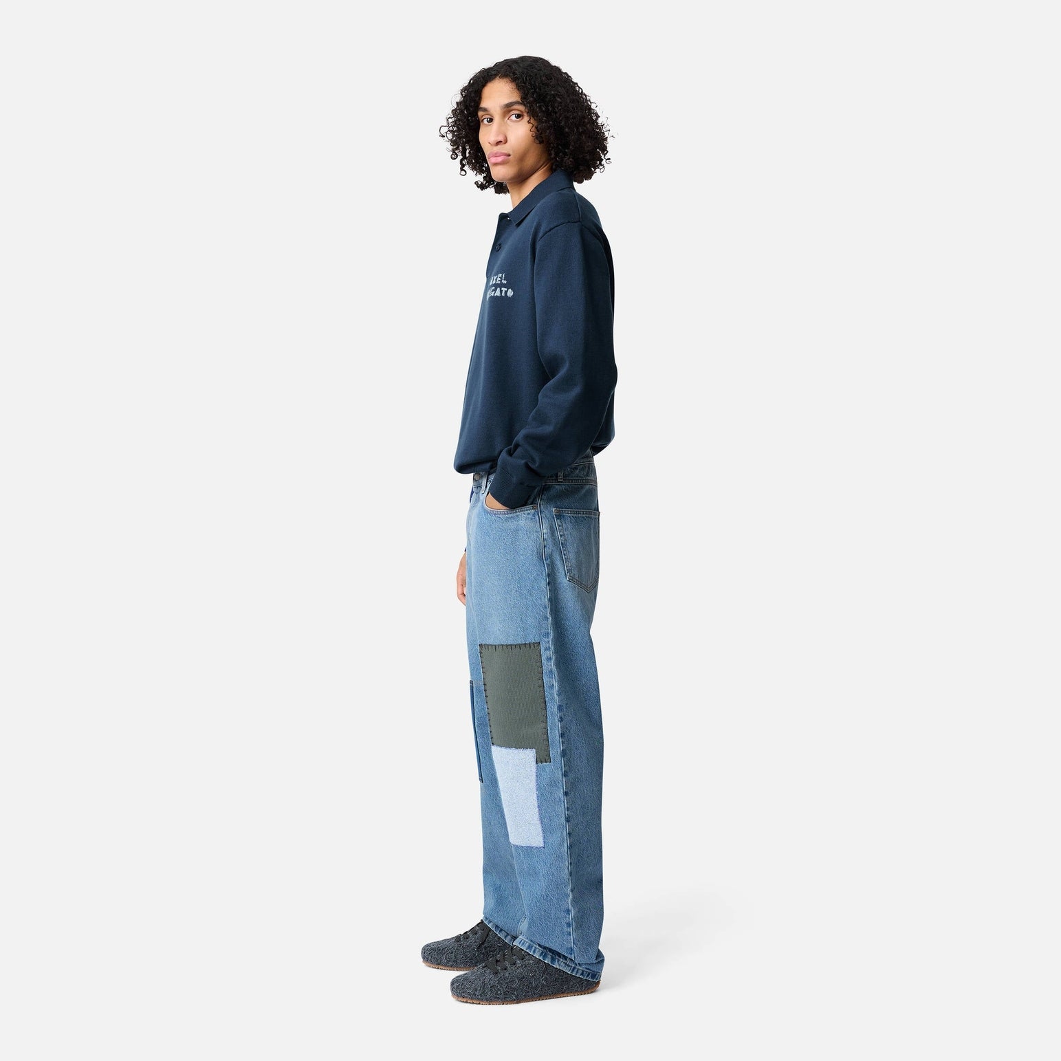 Zine Embroidered Patch Jeans | Men's Apparel | AXEL ARIGATO | A3266001 Zine Embroidered Patch Jeans | Men's Apparel | AXEL ARIGATO | A3266001