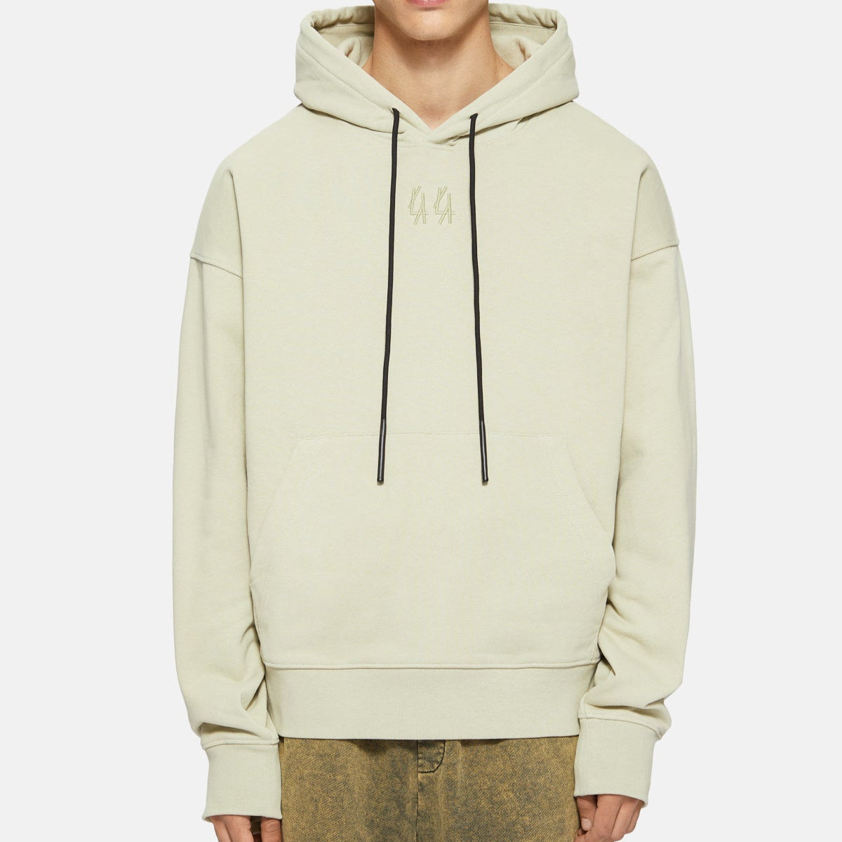 CLASSIC HOODIE ICE WHITE + 44SOLID BLACK | Unisex Apparel | LABEL 44 | B0030576-FA583-P588 CLASSIC HOODIE ICE WHITE + 44SOLID BLACK | Unisex Apparel | LABEL 44 | B0030576-FA583-P588