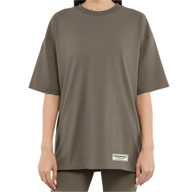 Organic Cotton Jersey Oversized T-Shirt Truffle | Unisex Apparel | THEGIVINGMOVEMENT | S14CJV14TRFWM_1 Organic Cotton Jersey Oversized T-Shirt Truffle | Unisex Apparel | THEGIVINGMOVEMENT | S14CJV14TRFWM_1