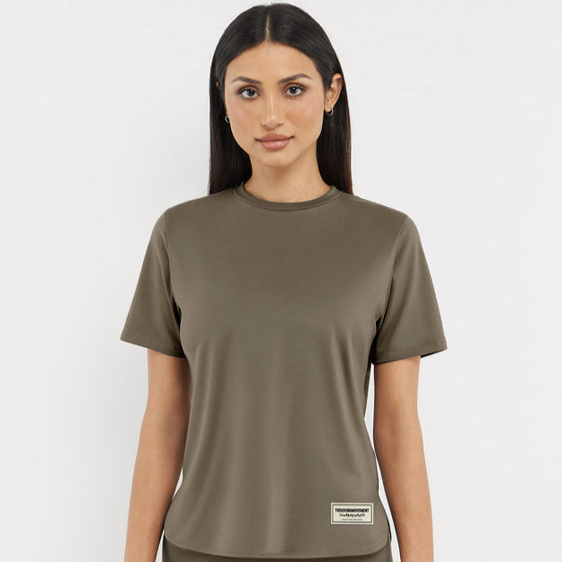 Recycled Soft skin Regular Fit Curved Hem T-Shirt Truffle | Women's Apparel | THEGIVINGMOVEMENT | S549V14TRFWM_1 Recycled Soft skin Regular Fit Curved Hem T-Shirt Truffle | Women's Apparel | THEGIVINGMOVEMENT | S549V14TRFWM_1