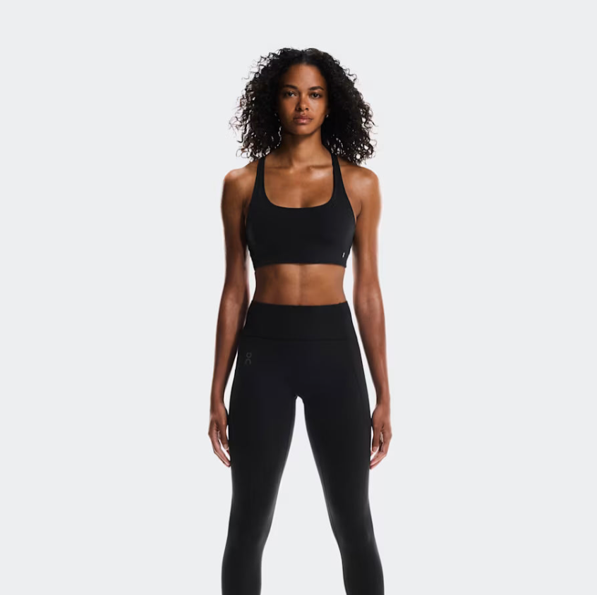 Studio Bra 1 W Black | Women's Apparel | On | Studio Bra 1 W Black
