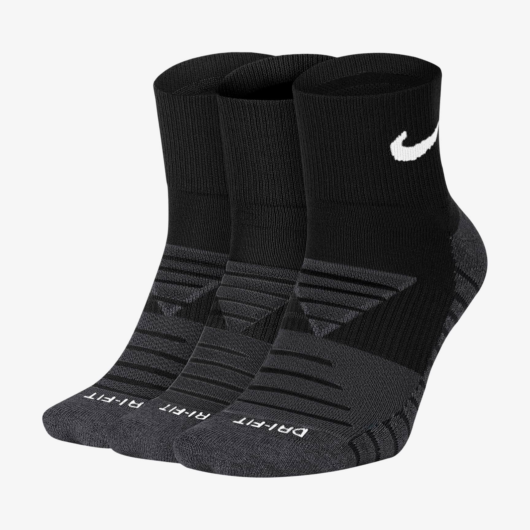 Nike Everyday Max Cushioned Training Ankle Socks (3 Pairs