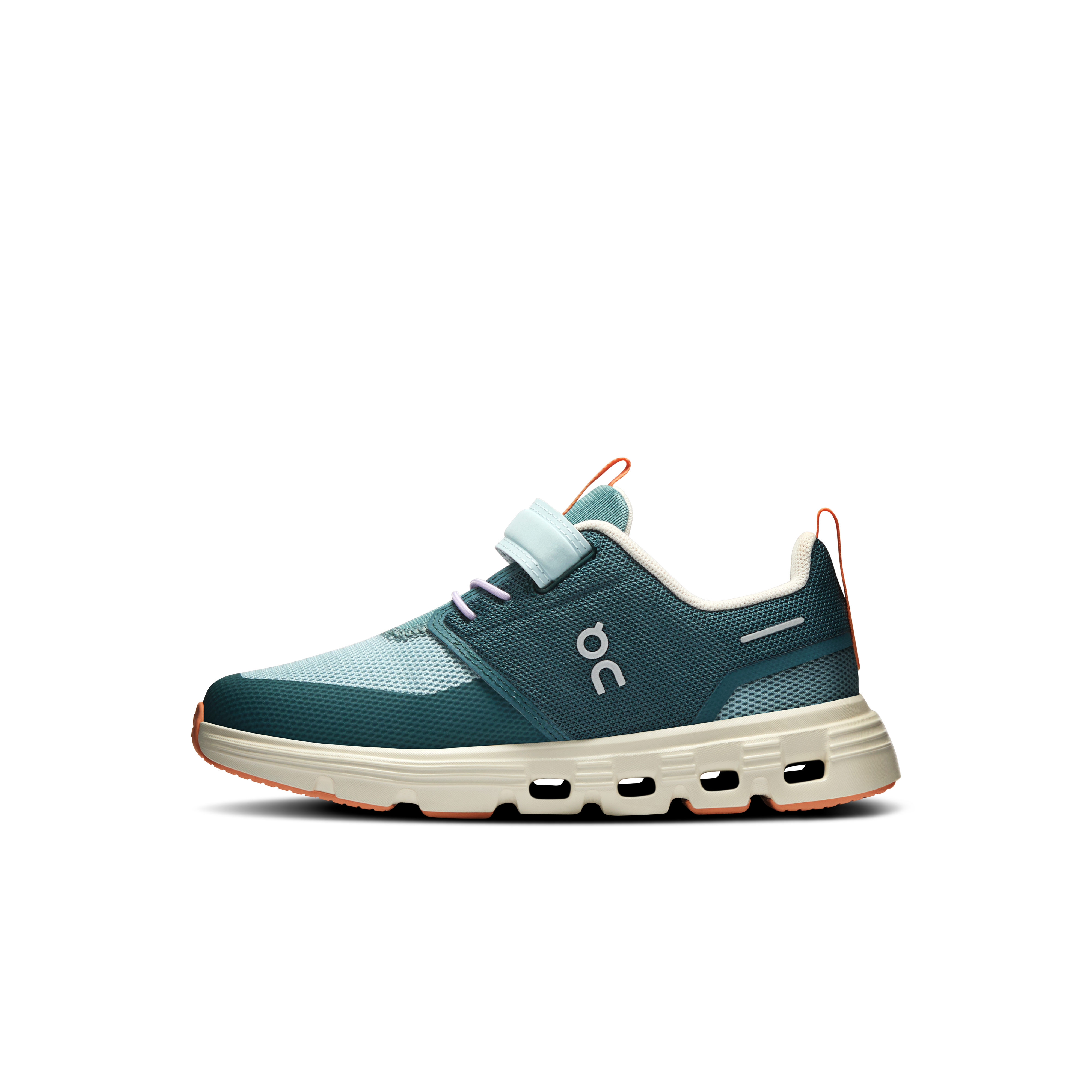 Cloud Play 2 Mistletoe | Sahara | Kids Footwear | On | 3KG30016068 Cloud Play 2 Mistletoe | Sahara | Kids Footwear | On | 3KG30016068