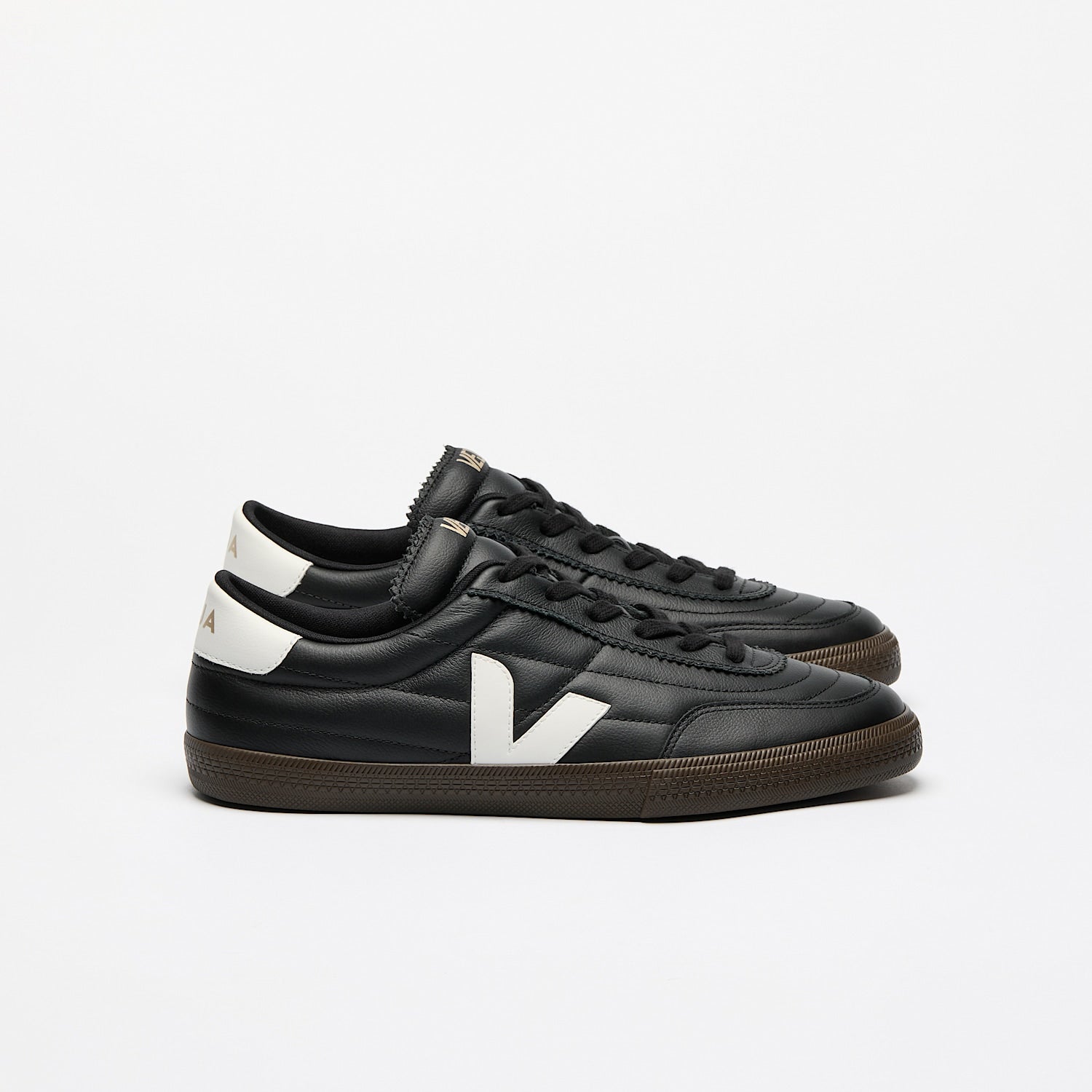 PANENKA LEATHER BLACK WHITE MAN | Men's Footwear | Veja | FU2020707B PANENKA LEATHER BLACK WHITE MAN | Men's Footwear | Veja | FU2020707B