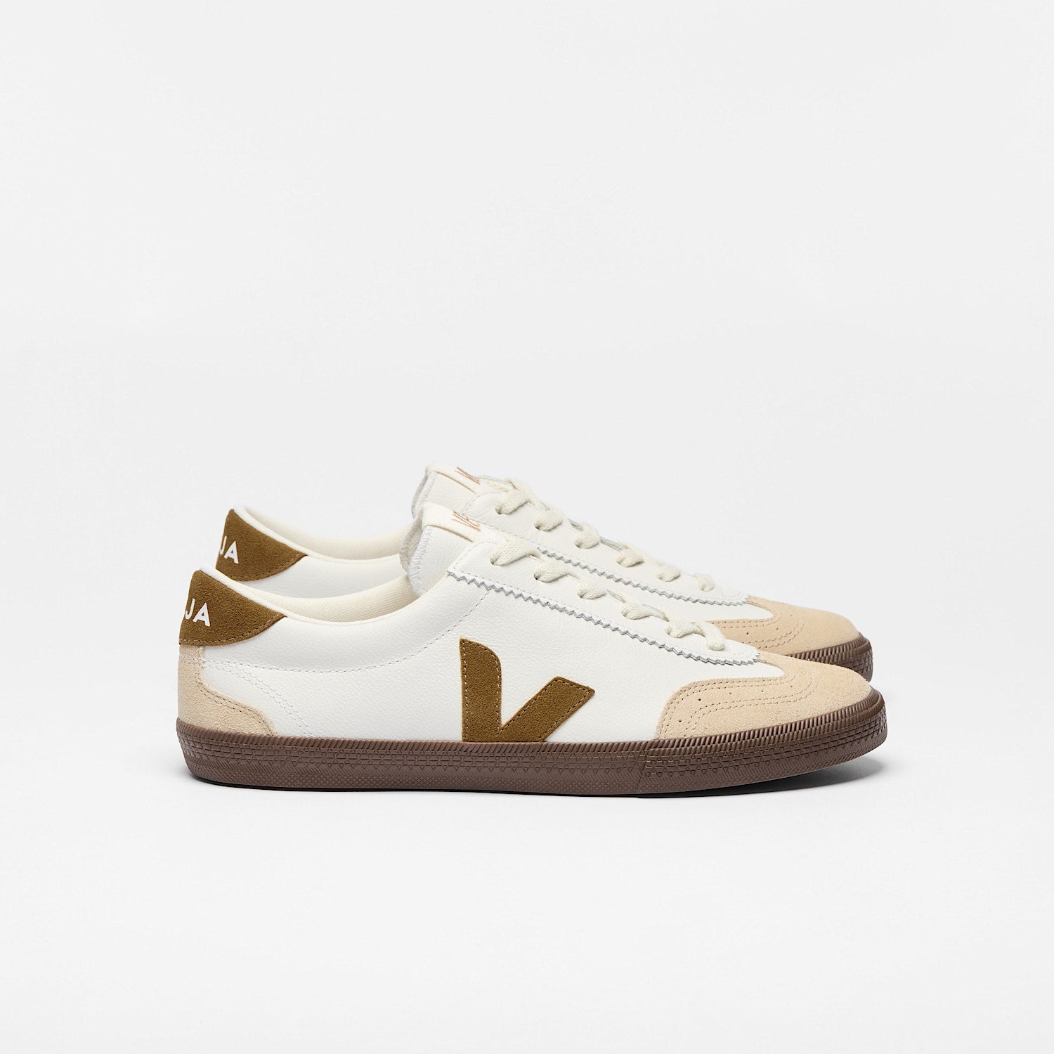 VOLLEY LEATHER WHITE TENT BARK | Women's Footwear | Veja | VO2003720A VOLLEY LEATHER WHITE TENT BARK | Women's Footwear | Veja | VO2003720A