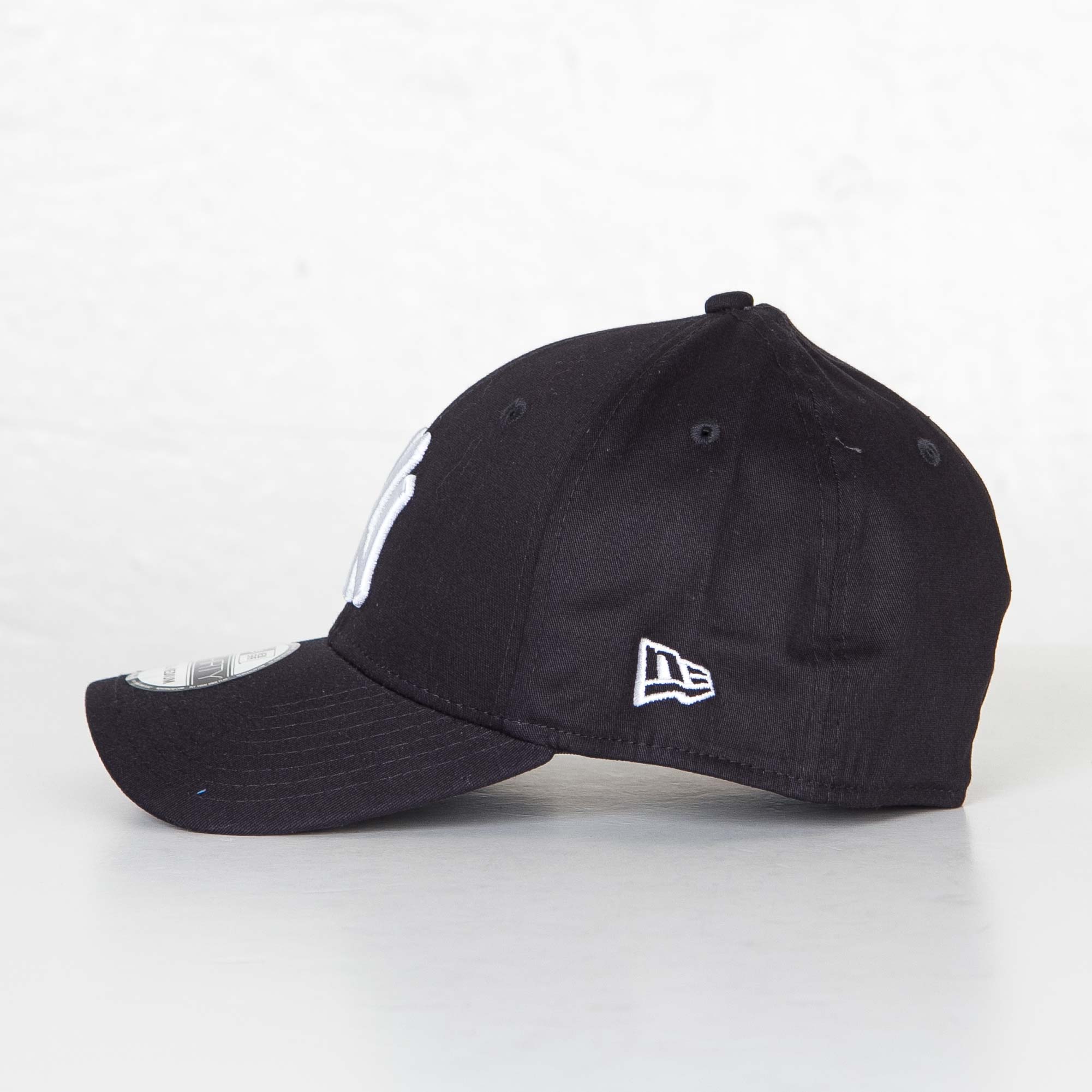 39THIRTY LEAGUE BASIC NEYYAN BLACK/WHITE | Accessories | NEW ERA | 10145638 39THIRTY LEAGUE BASIC NEYYAN BLACK/WHITE | Accessories | NEW ERA | 10145638