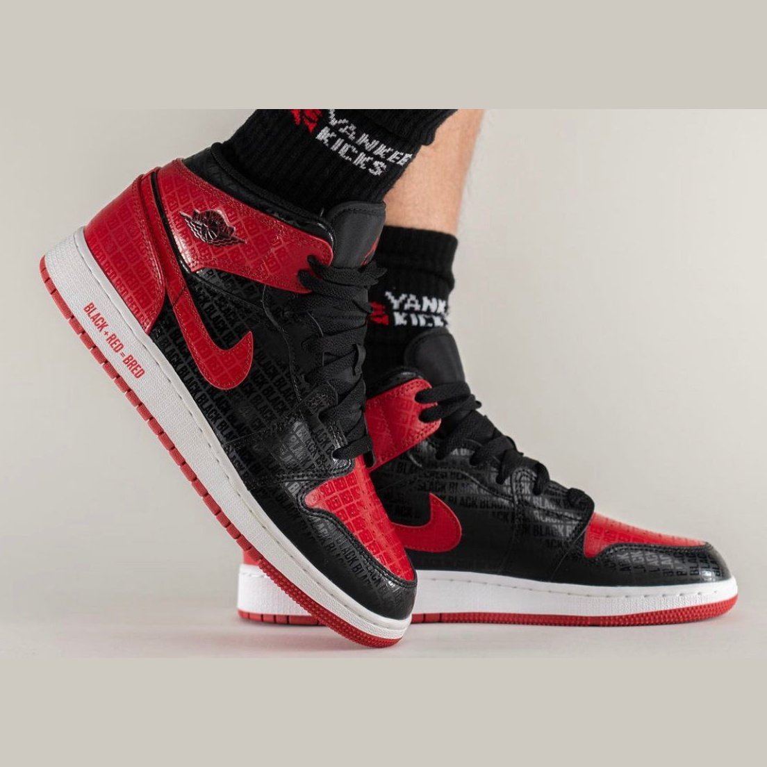 Jordan Retro Jordan One Mid Bred Toe Bred Aj1 In Stock Nike Air